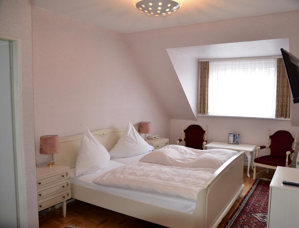 Hotel Waldersee Ганновер Экстерьер фото