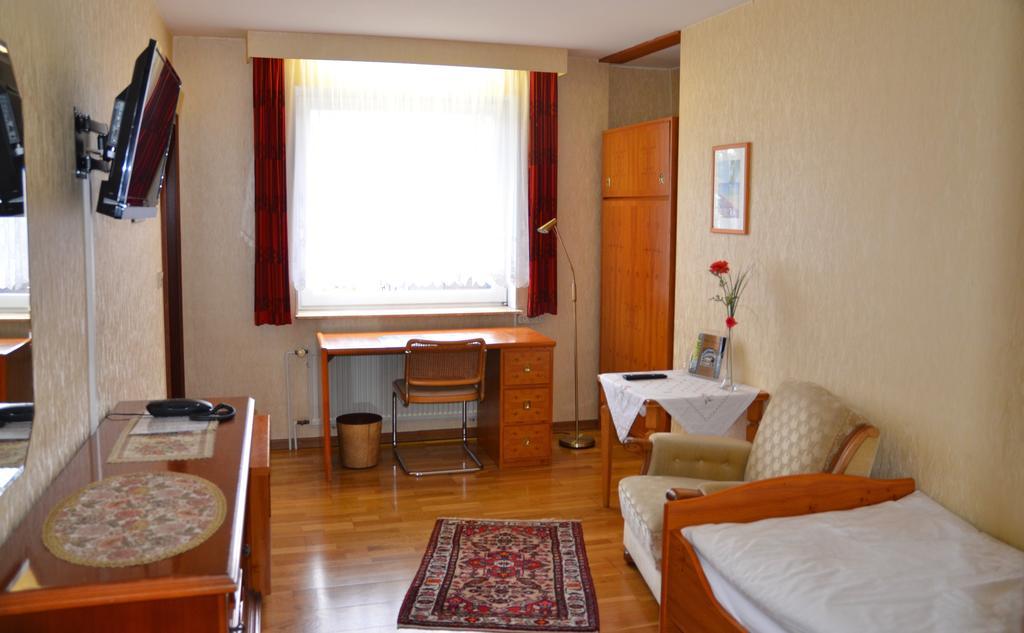Hotel Waldersee Ганновер Экстерьер фото