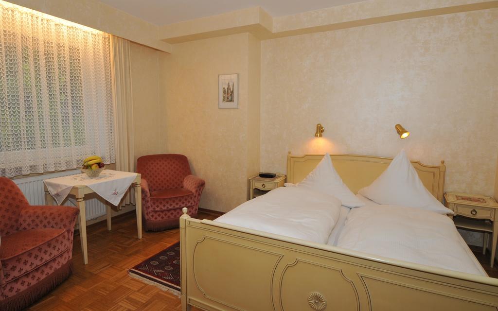 Hotel Waldersee Ганновер Экстерьер фото
